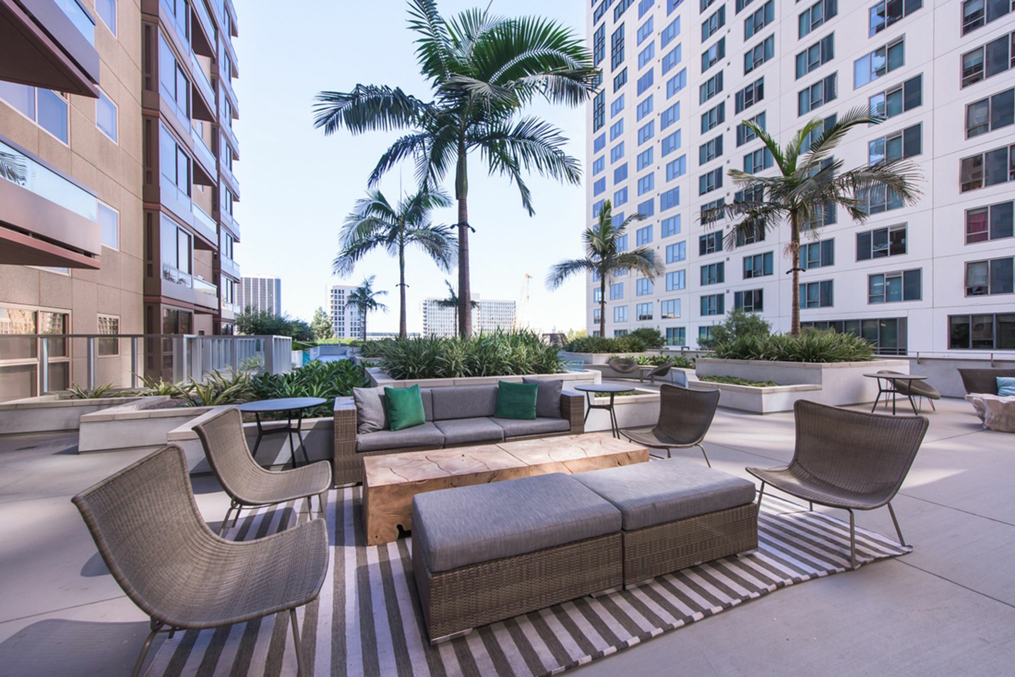 Downtown Luxury Condos By Barsala Los Angeles Exterior photo